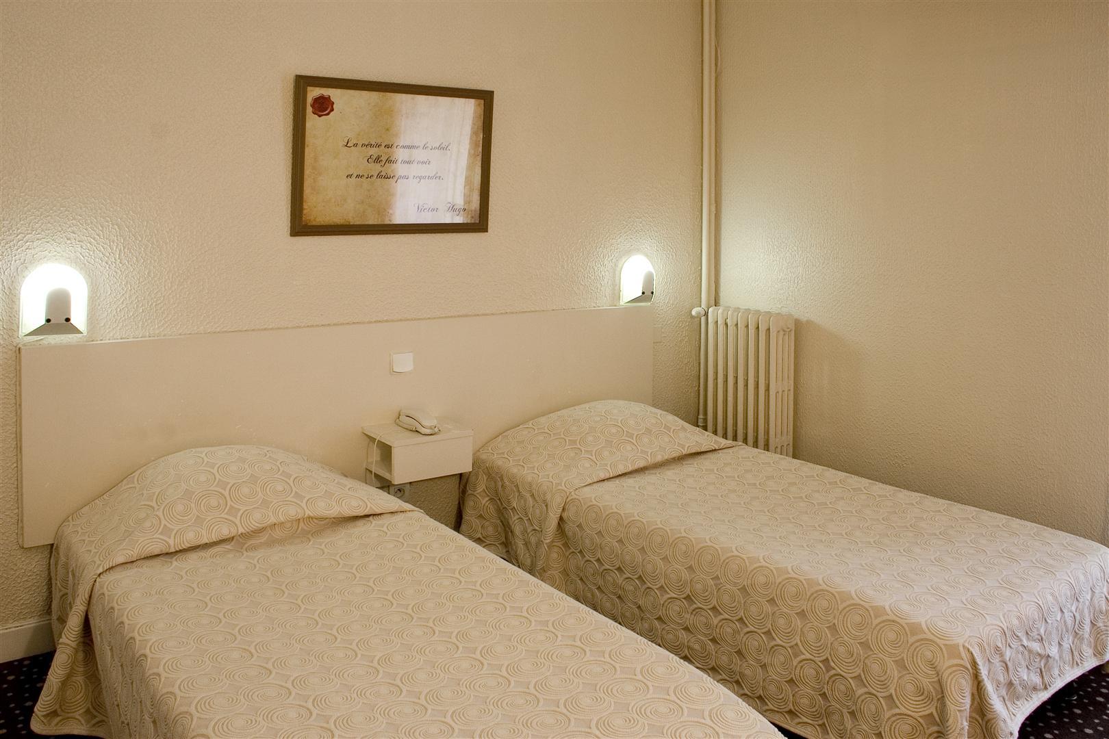Hotel Ours Blanc - Victor Hugo Toulouse Exterior foto